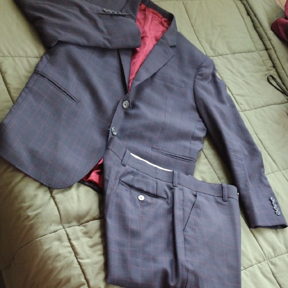 Elegant Blue Suit with Timeless Design